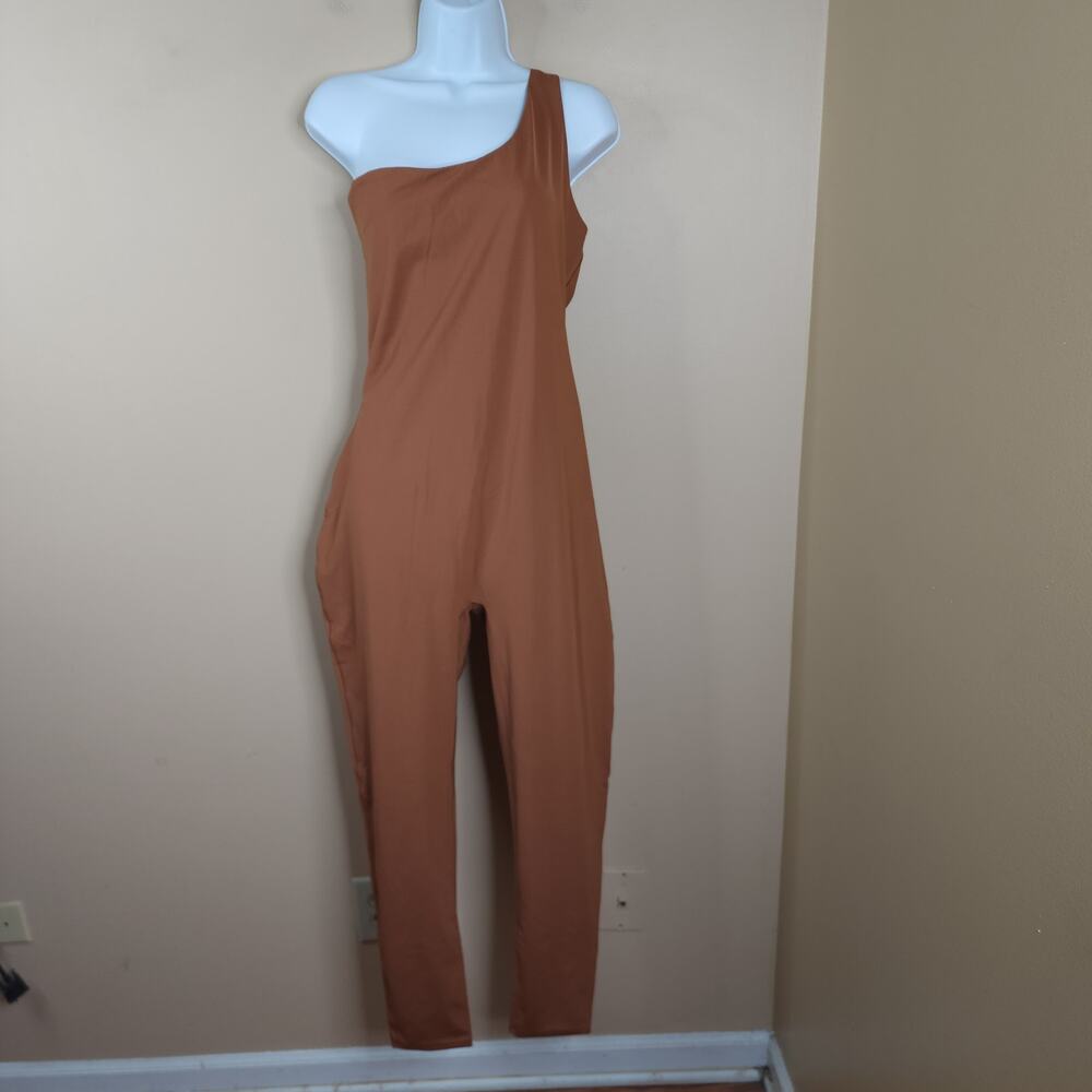 Skims All-In-One One Shoulder Bodysuit Catsuit in Camel Size 4X